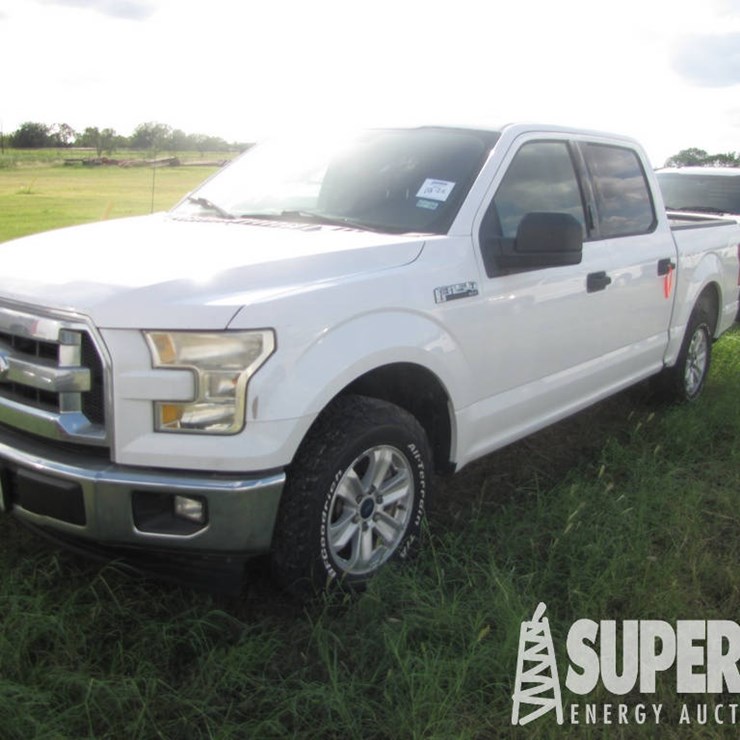 2017 FORD F-150 XLT Crew Cab Pickup