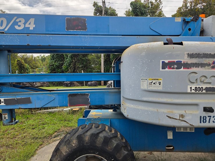 #10-•-genie-lift-boom-4x4-/-3952-hours-/-model:-z60/34-image-11
