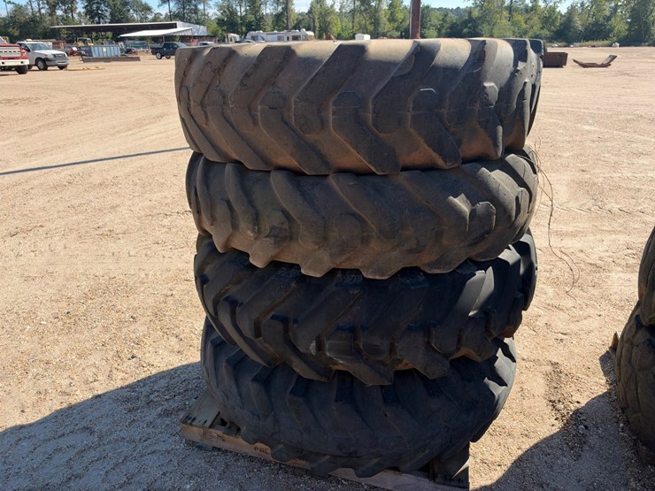 #41539-•-(4)10.00-24tg-equipment-tires-image-1