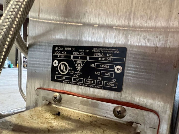 vulcan-k12ett-electric-tilting-steam-kettle-w/-stand-image-24