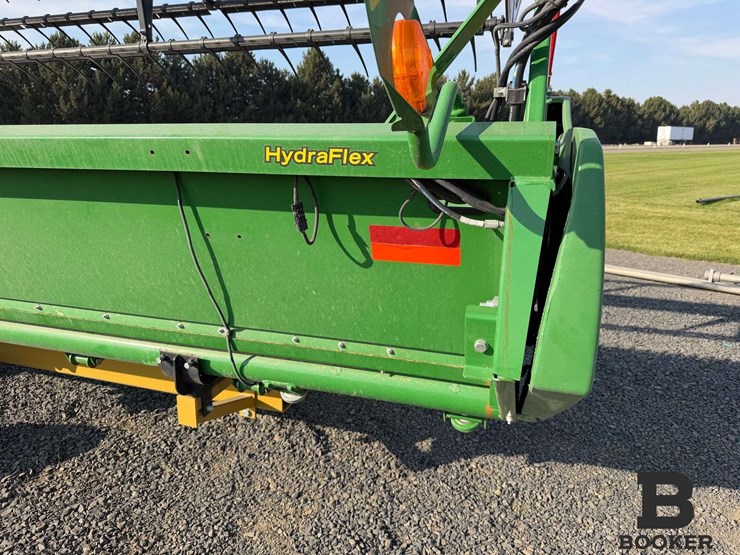 2021-john-deere-635f-header-image-42