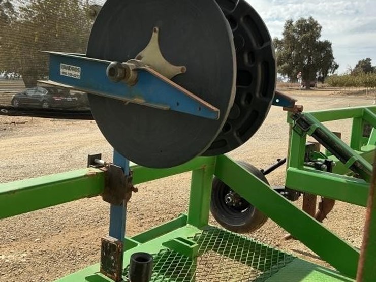 andros/custom-3-pt-3-row-60"-drip-tape-injector-image-9