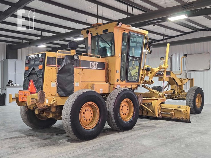 2001-caterpillar-140h-image-3