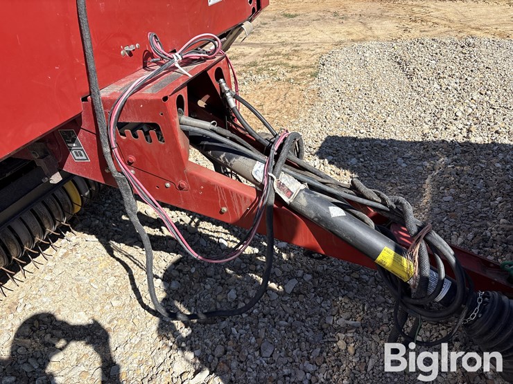 2012-case-ih-premium-rb564-round-baler-image-12