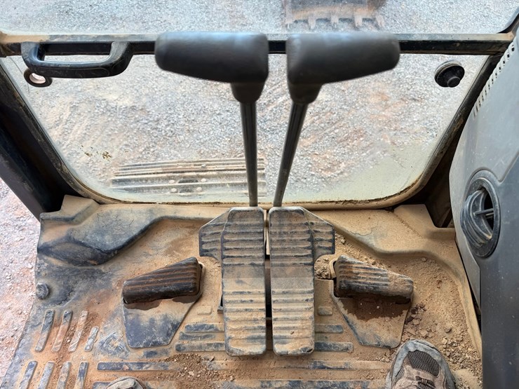#4089-•-2014-komatsu-pc210-lc-excavator-image-73