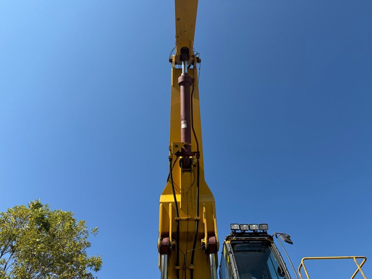 #4098-•-2015-john-deere-870g-lc-excavator-image-42