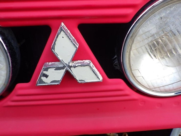 mitsubishi-tractor-image-9