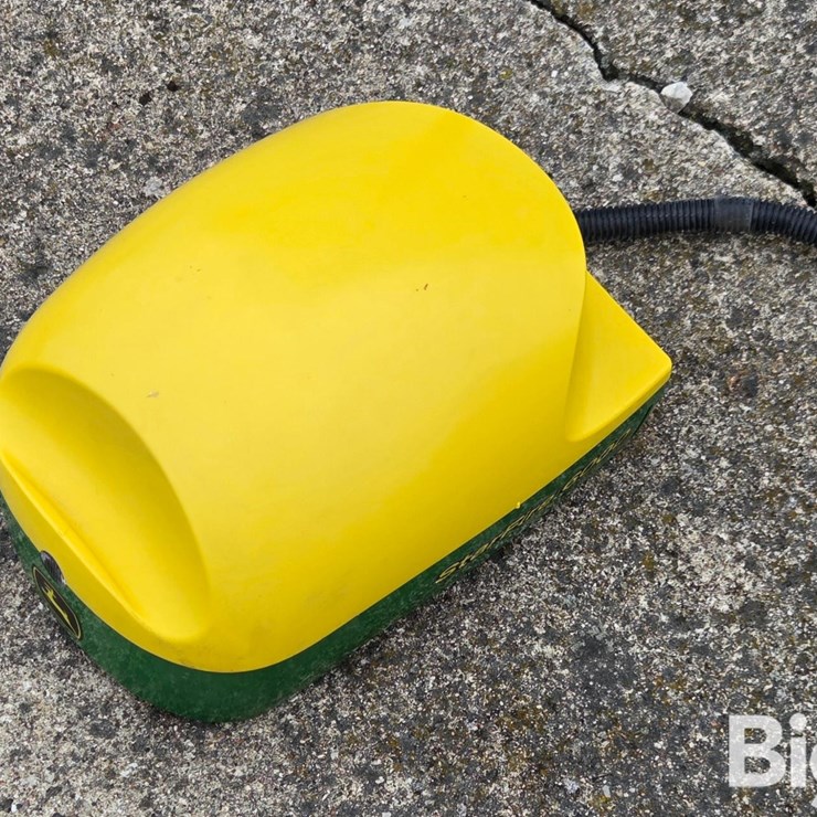 John Deere StarFire 6000 Global Receiver