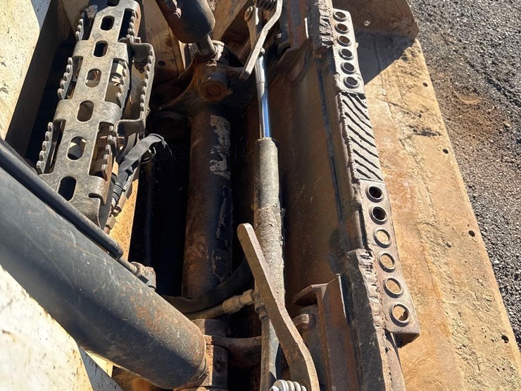 2018-bobcat-t770-image-15