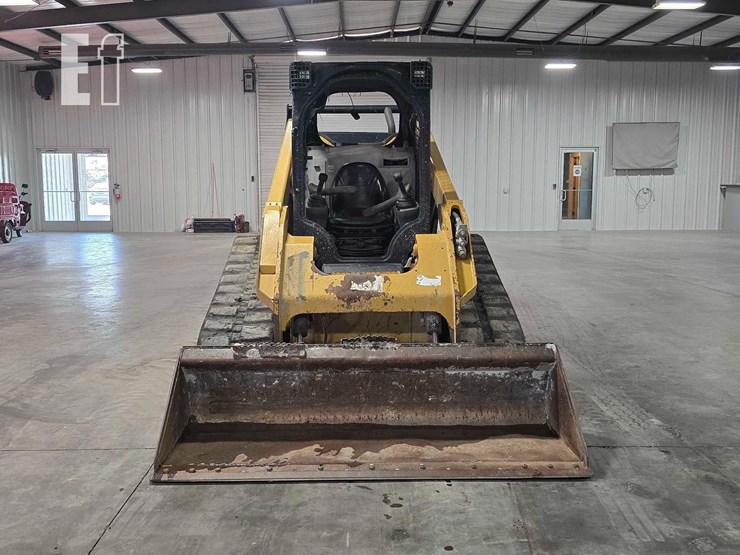 2018-caterpillar-299d2-image-7