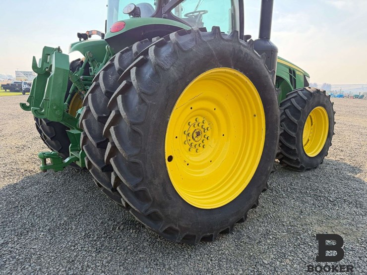 2011-john-deere-8335r-tractor-image-59