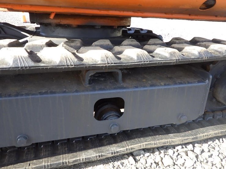 hitachi-ex15-image-13