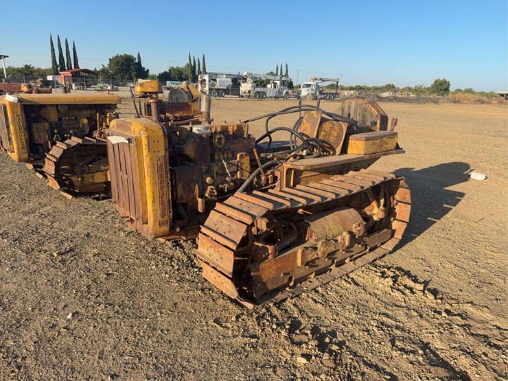 caterpillar-d2-image-1