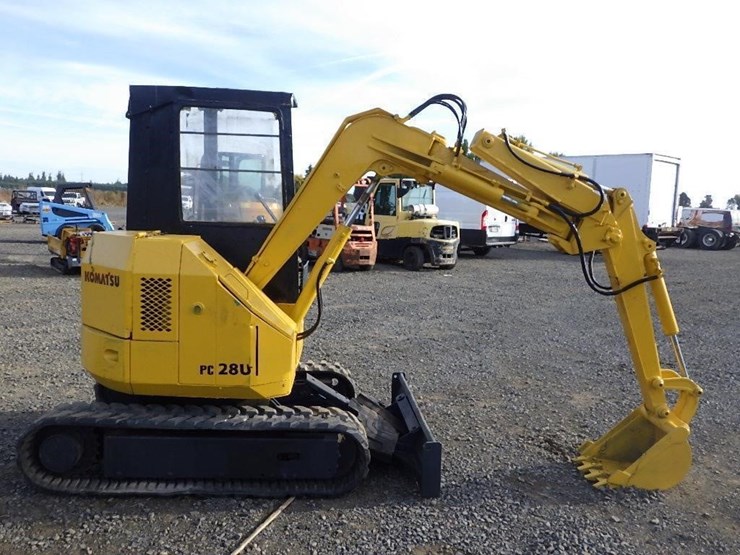 komatsu-pc28uu-image-6
