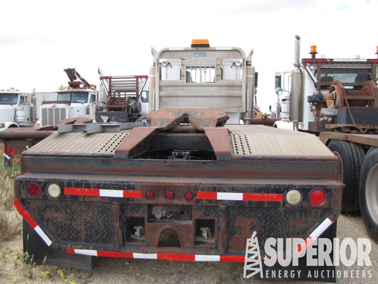 2006-kenworth-w900l-t/a-day-cab-haul-truck-image-7