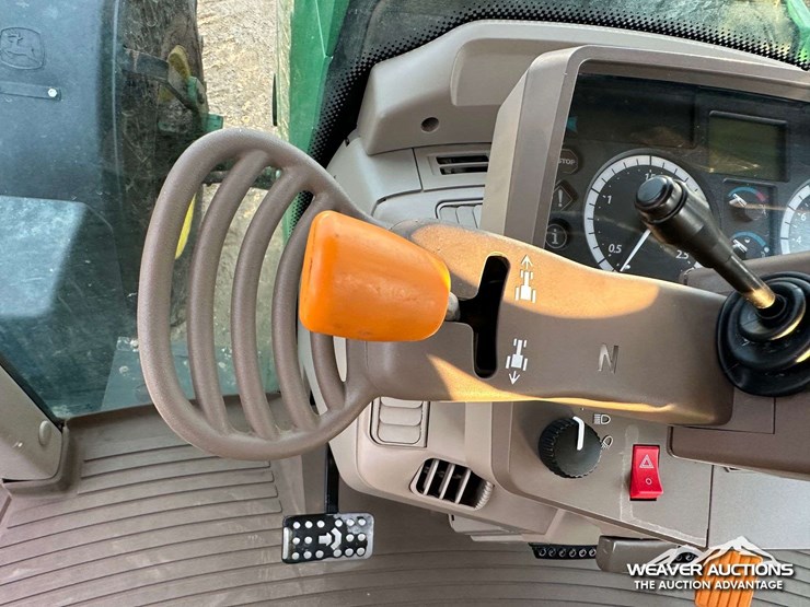 john-deere-6140m-image-9