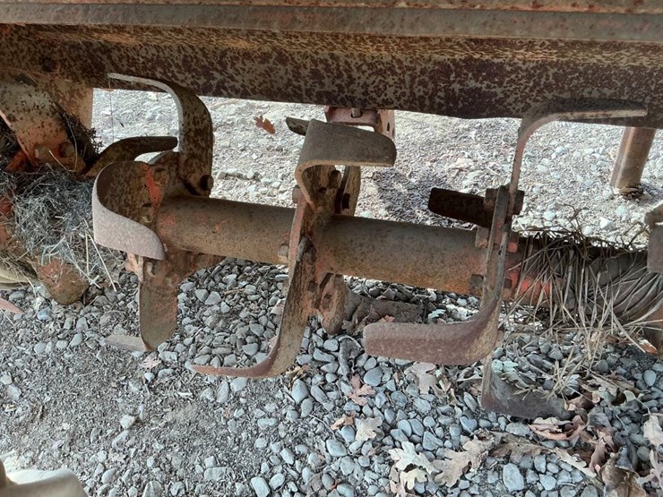 muratori-6'-3-pt-pto-rototiller-image-7