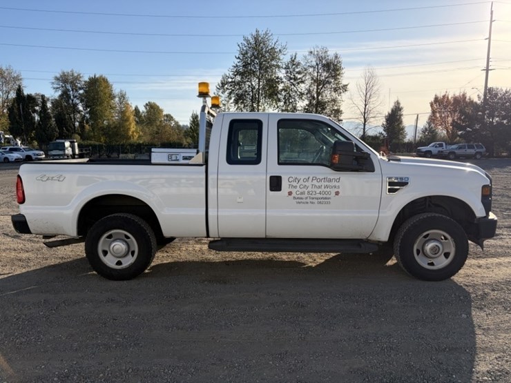 2008-ford-f250-extra-cab-4x4-pickup-image-3