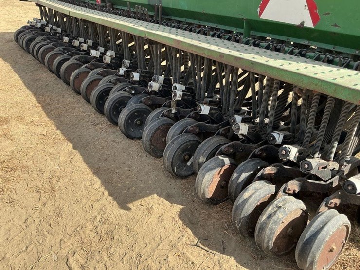 great-plains-3pd20-20'-3-pt-grain-drill-image-12