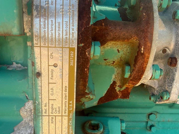 cummins-/-onan-250-kw-commercial-diesel-generator-(242-actual-hours)-image-24