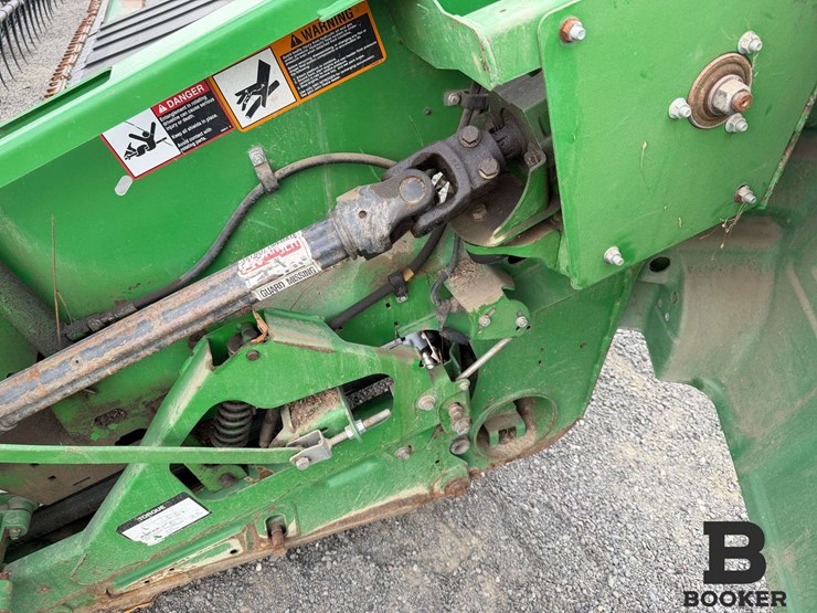 2017-john-deere-635fd-draper-header-image-43