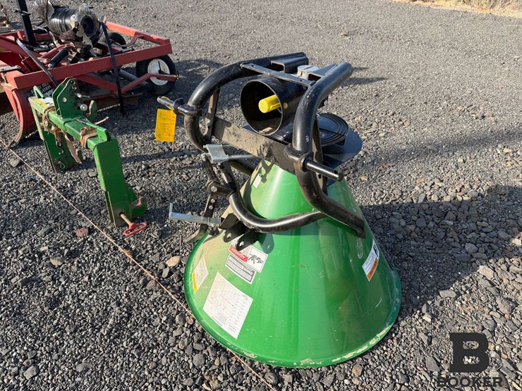 frontier-ss1036b-broadcast-spreader-image-2