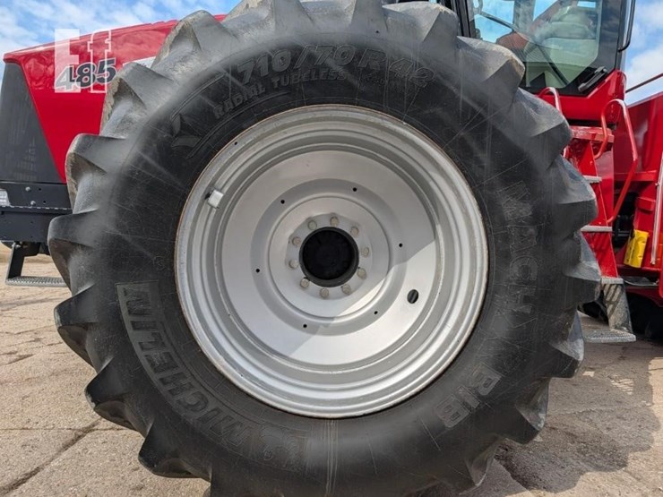 case-ih-steiger-485-image-14