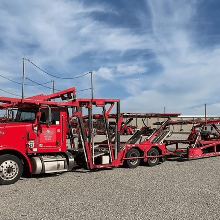2017 Peterbilt 365 Car Carrier Truck w/Delavan 600GS Tandem-Axle Trailer
