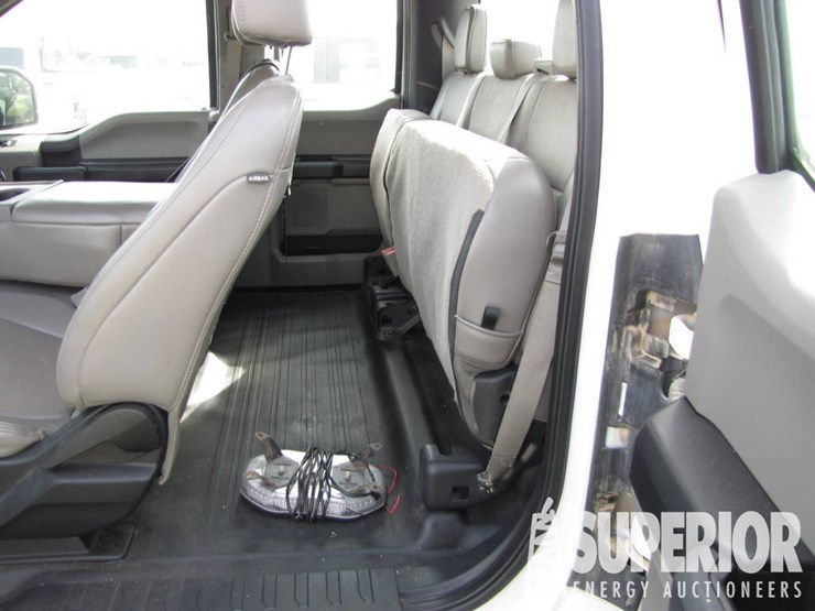2020-ford-f-150-xl-extended-cab-pickup-image-8