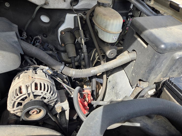 #8-•-2007-chevrolet-2500-service-truck-/-269,772-miles-image-36