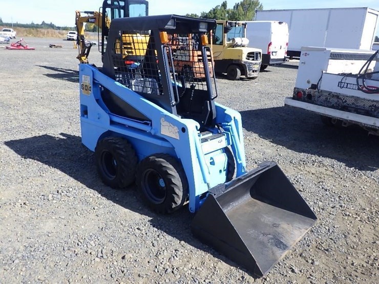 tcm-604-skid-steer-loader-image-7