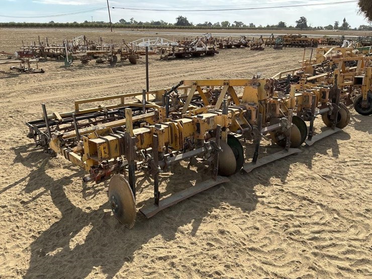 alloway-2040-3-pt-3-row-60"-cultivator-image-3
