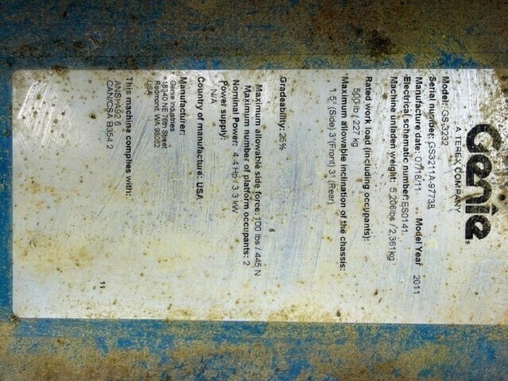 2011-genie-gs-3232-scissor-lift-image-16