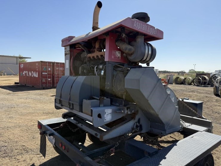 2005-asphalt-zipper-az-480hd-asphalt-grinder-image-8
