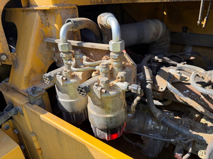 #4098-•-2015-john-deere-870g-lc-excavator-image-104
