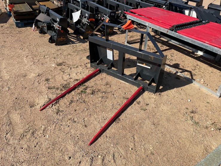 #4103-•-landhonor-skid-steer-bale-spear-attachment-image-2
