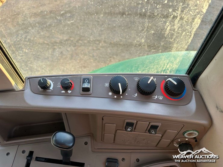 john-deere-6140m-image-24