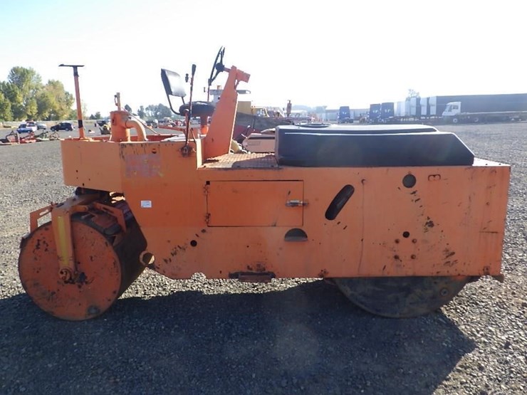 gallon-s3-5b-tandem-smooth-drum-roller-image-6