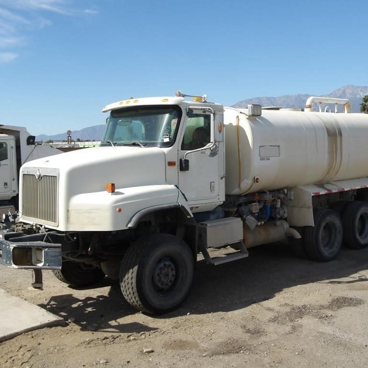 2006 International 5600i Water Truck