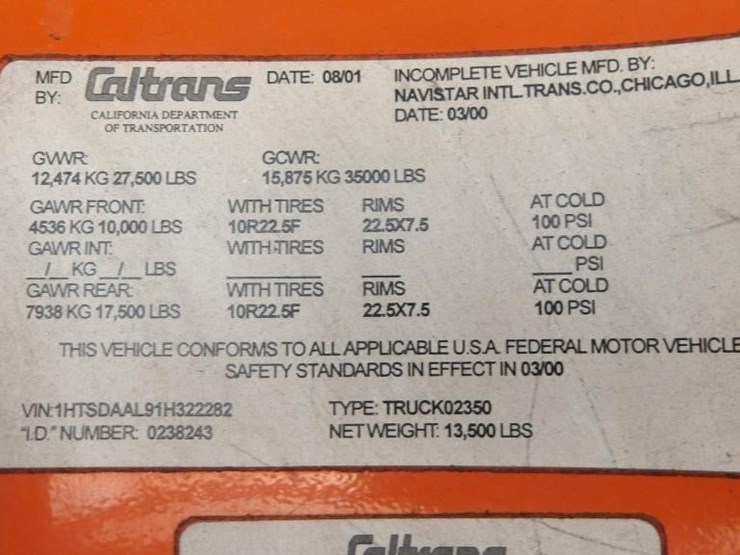 2001-international-4900-image-41