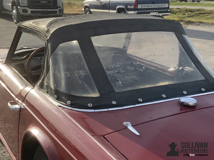 1964-triumph-tr4-2-door-convertible-image-19