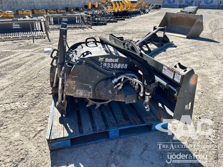 2020-bobcat-m7018-asphalt-planer-attachment,-fits-skidsteer.-image-2