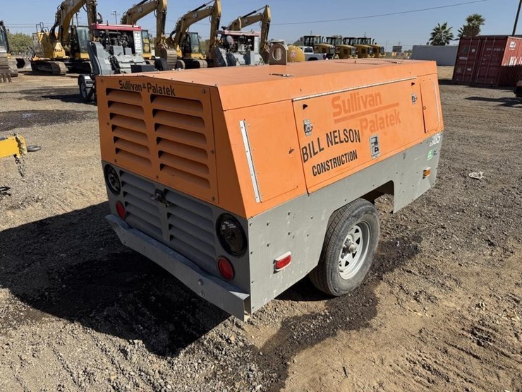 2020-sullivan-palatek-d185p1z4-towable-air-compres-image-3