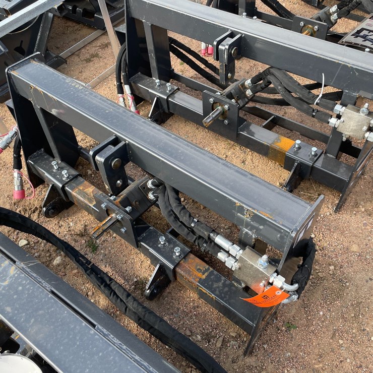 #4118 • LandHonor Skid Steer 3 Point Hitch Adapter