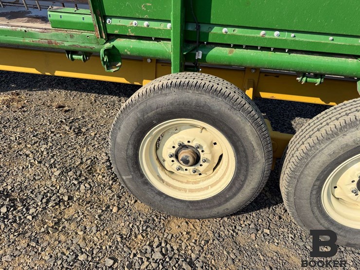 2021-john-deere-635f-header-image-47