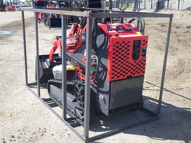 2026-agt-ysrt14-skid-steer-loader-image-4