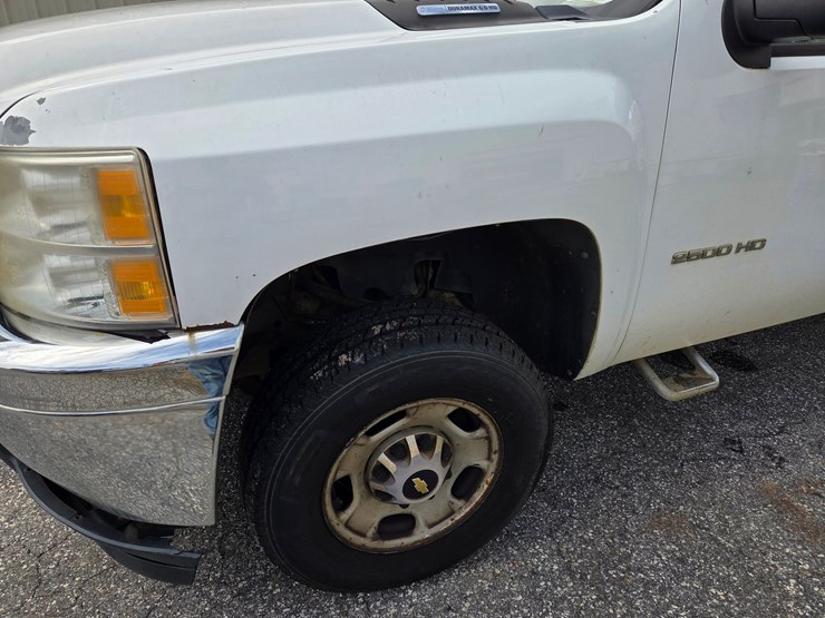 #7-•-2011-chevrolet-2500-4x4-service-truck-/-vin:-1gc1kvc86bf159439-/-328,114-miles-image-5