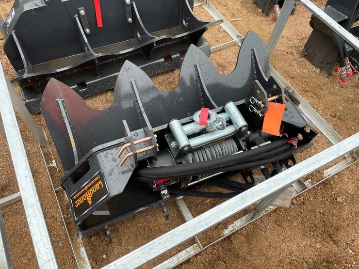 #4124-•-landhonor-15,000-lb.-hydraulic-winch-attachment-image-9