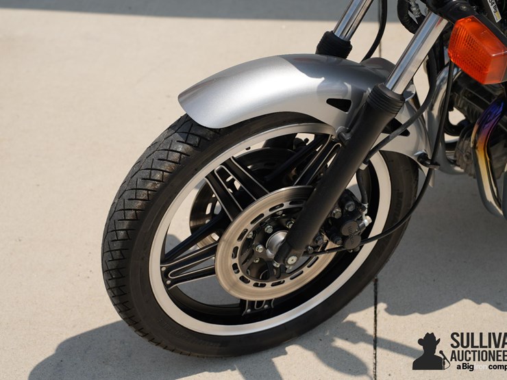 run-#150---1981-honda-cb750f-super-sport-motorcycle-image-8