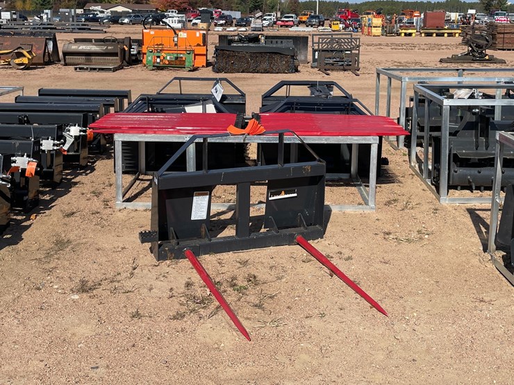 #4113-•-landhonor-skid-steer-bale-spear-attachment-image-9